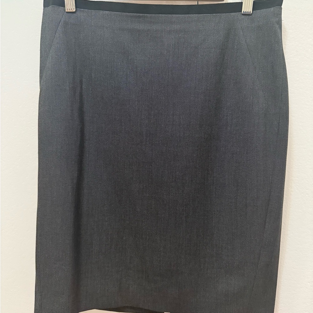 Elie Tahari Gray Pencil Skirt Knee-Length Workwear